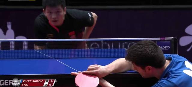 年轻的游泳 年轻的游泳